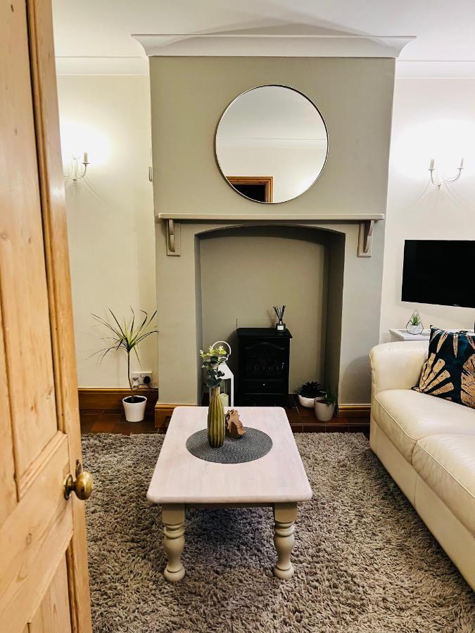 Cosy Heather Cottage Ashbourne  Exteriör bild